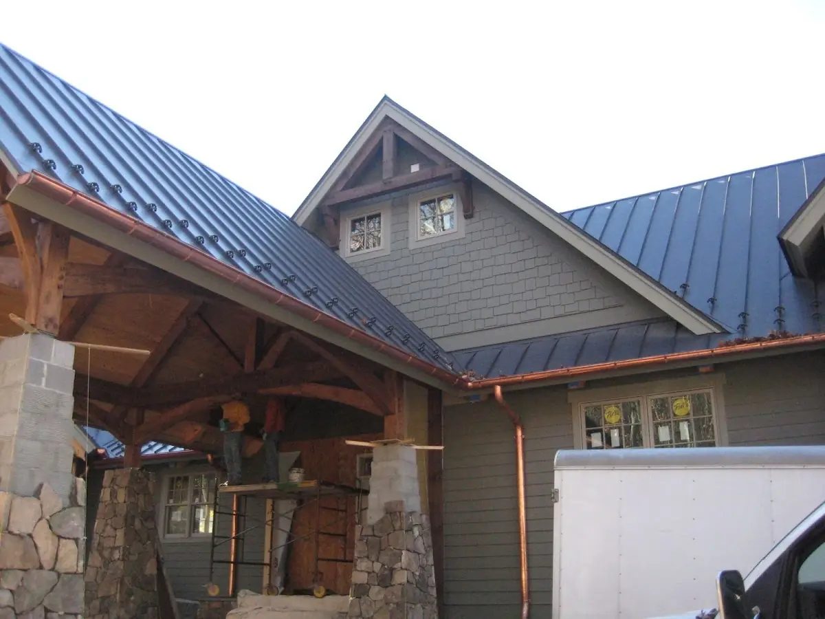 Craftsman Roofing team delivering quality roofing work in Windsor Corners